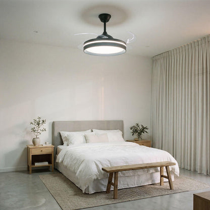 Ventilador de Techo con Luz LED, 4 Aspas Retráctiles y Mando a Distancia InnovaGoods
