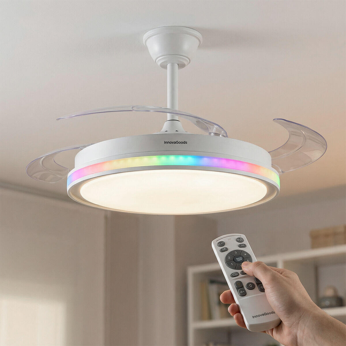 Ventilador de Techo con Luz LED RGB, 4 Aspas Retráctiles y Mando a Distancia InnovaGoods