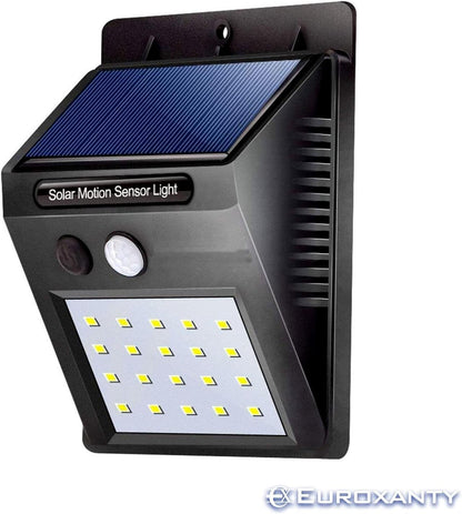 Foco Solar LED-30 con Sensor: Luz potente y ahorro energético